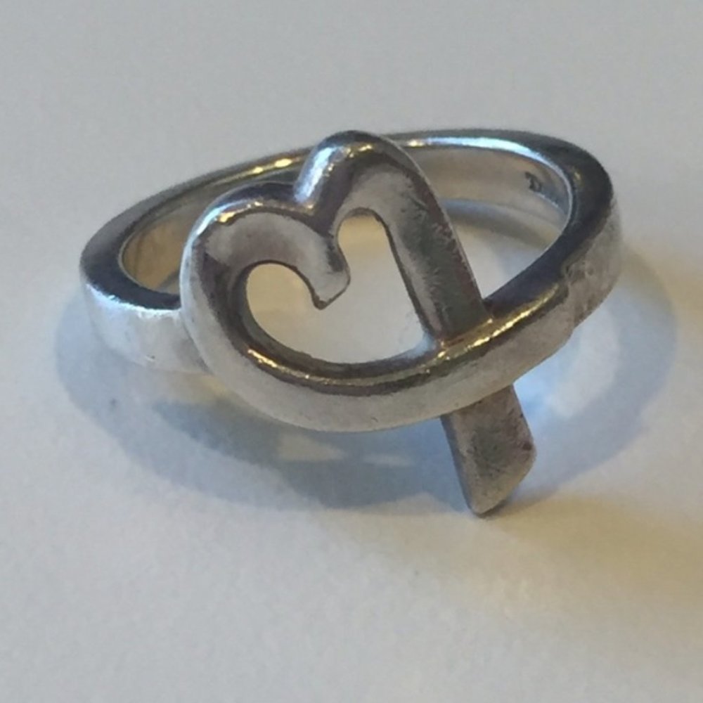 Tiffany & Co. Paloma Picasso Loving Heart Ring in Sterling Silver